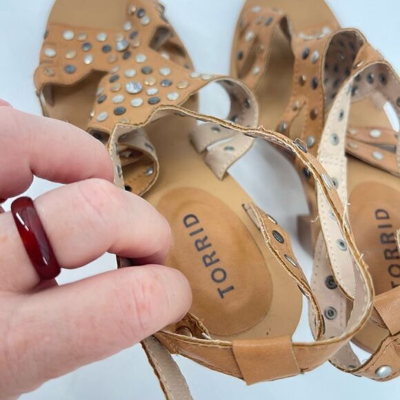 Torrid Womens Heels Strappy Sandals Metal Embellishment Brown Camel Size 8 - Picture 12 of 15
